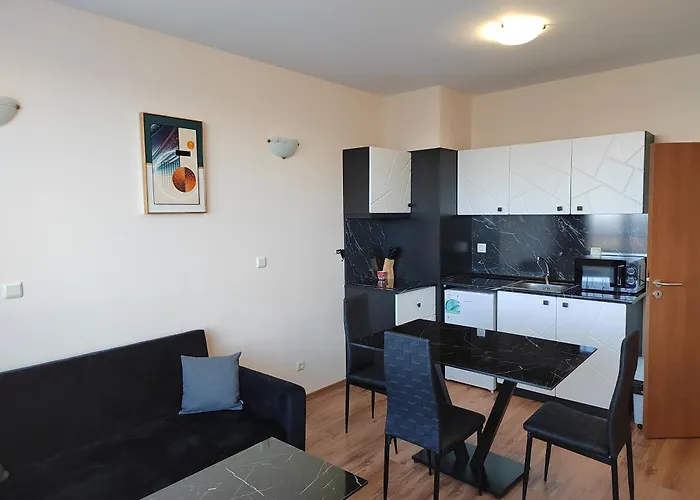 Apartment Mountain &